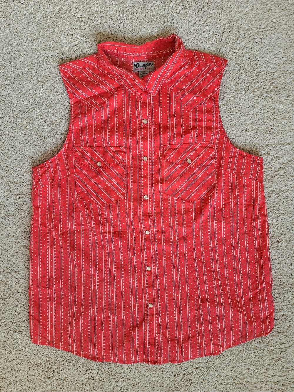 Wrangler Wrancher Women's Red & White Pearl Snap Sleeveless Western Shirt Sz XL